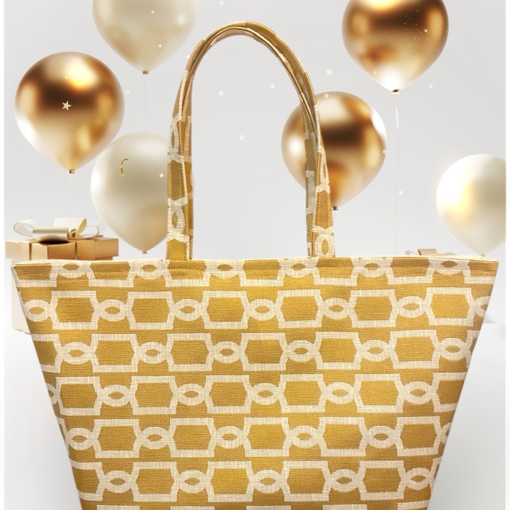 Stylish Gold Patterned Tote Bag